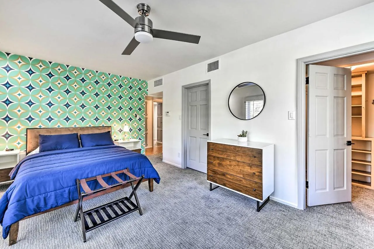 Holiday home Luxe Palm Springs Home With Backyard Oasis!