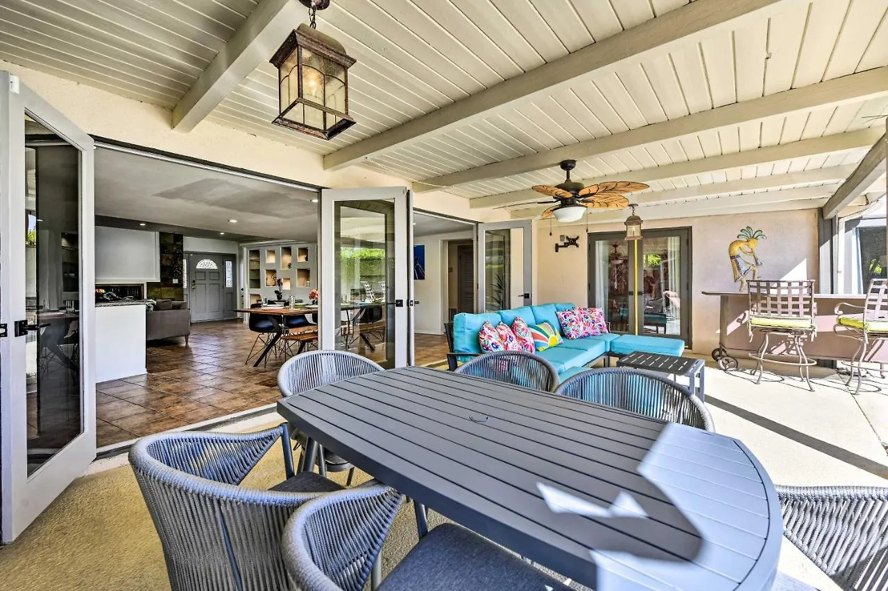 Holiday home Luxe Palm Springs Home With Backyard Oasis!